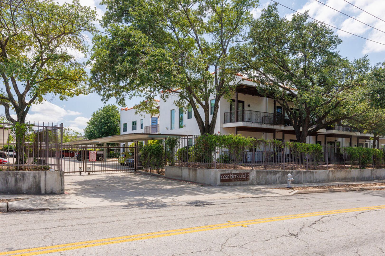 1542 N. Alamo St. #109