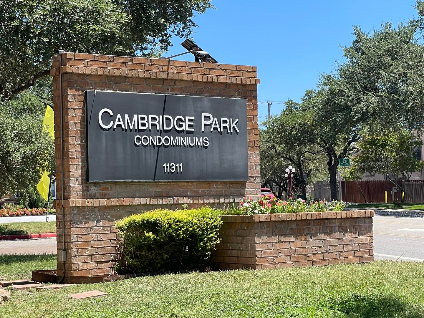 11311 Sir Winston #604